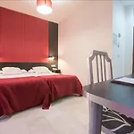 Honest 4* Granada