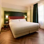 Honest Szálloda Granada