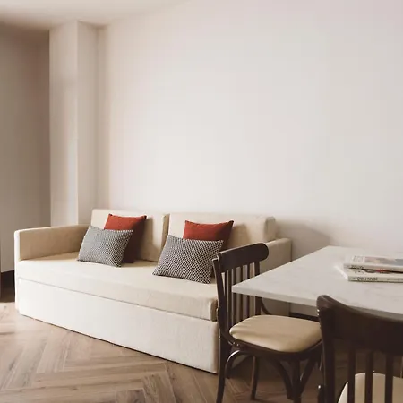 Hotel Honest 4*