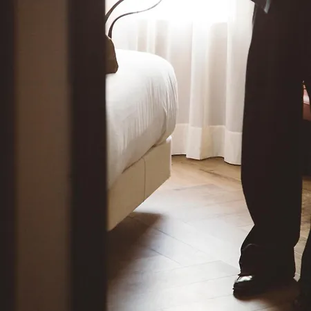 Otel Honest
