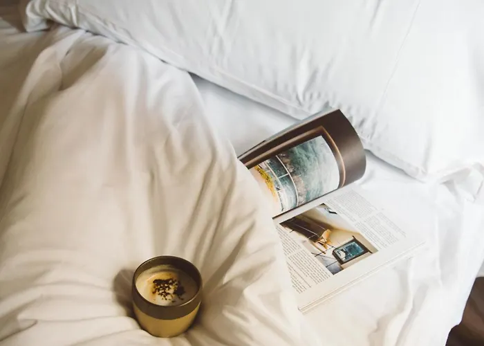 Hotel Honest