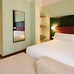Hotel Honest Granada