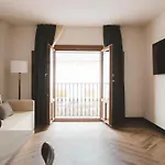 Honest Hotel 4*