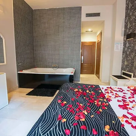 Nieves Hotel Granada
