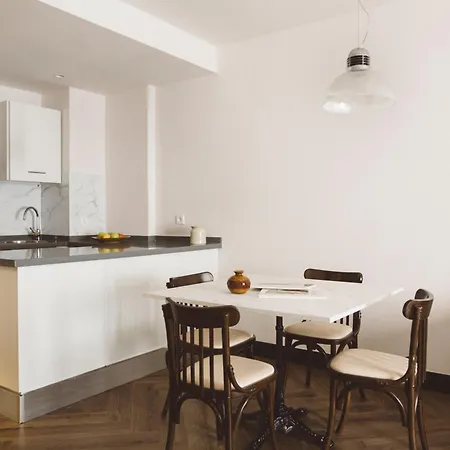 Honest 4* Granada