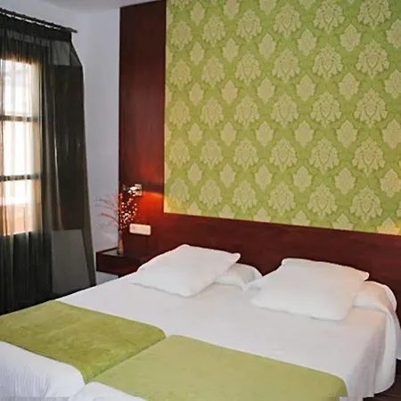 Nieves Hotel