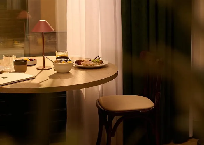 Honest 4* Granada