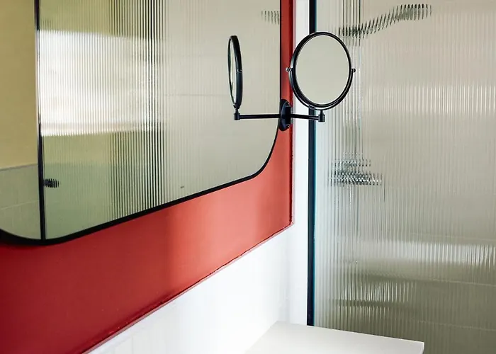 Honest Hotel Granada