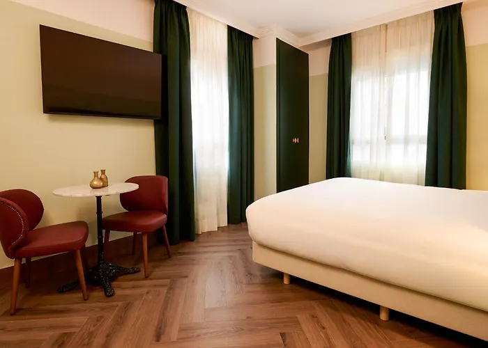 Hotel Honest