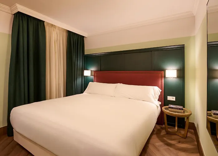Hotel Honest 4*