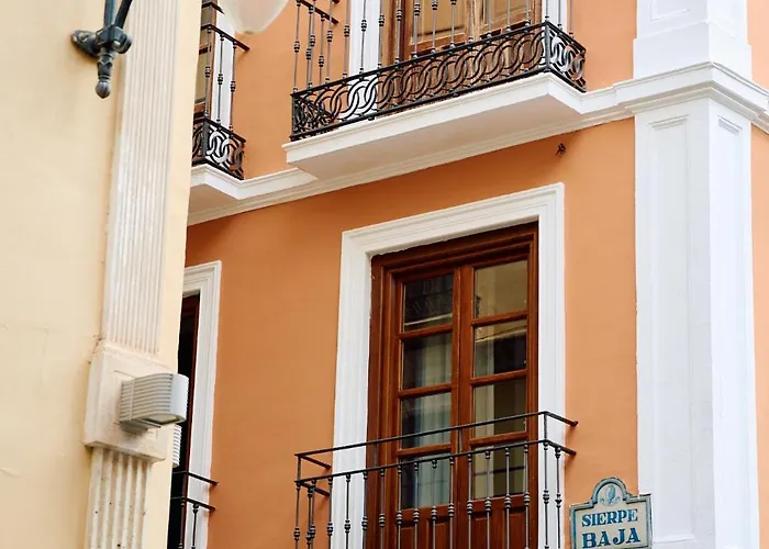 Hotel Honest Granada