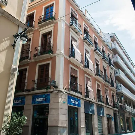 Отель Honest Гранада